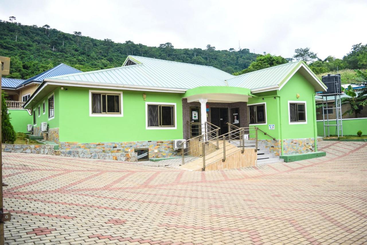 3A'S Guest House Akosombo Εξωτερικό φωτογραφία