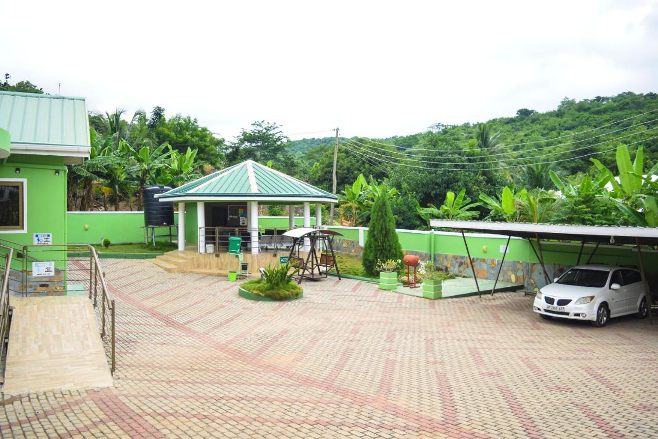 3A'S Guest House Akosombo Εξωτερικό φωτογραφία