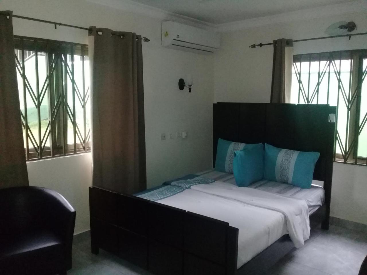 3A'S Guest House Akosombo Εξωτερικό φωτογραφία