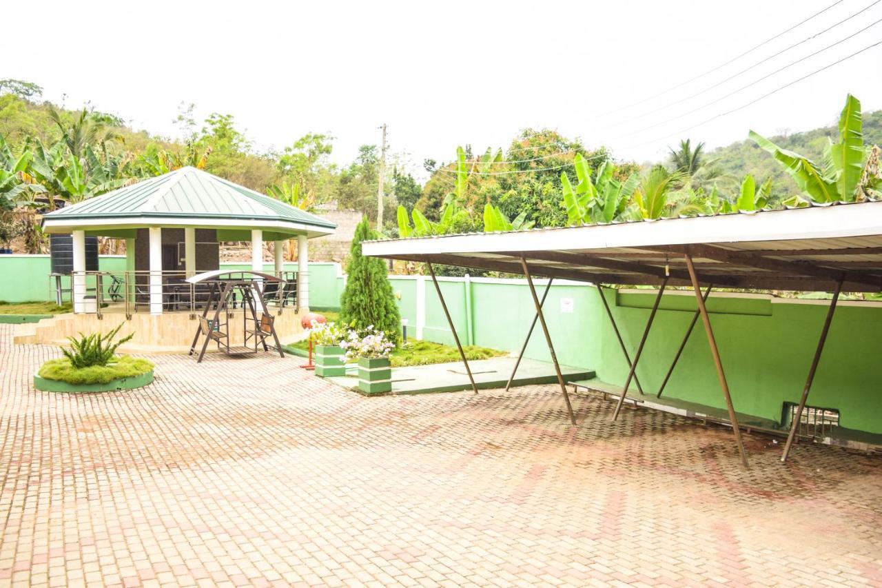3A'S Guest House Akosombo Εξωτερικό φωτογραφία